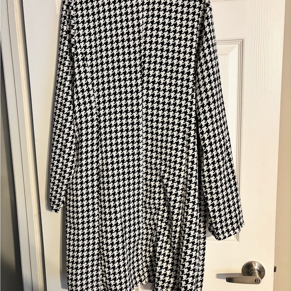 Assorted Dresses - image 4